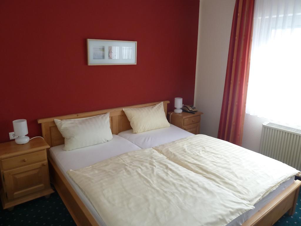 Hotel Schweinsberg Lennestadt Kamer foto